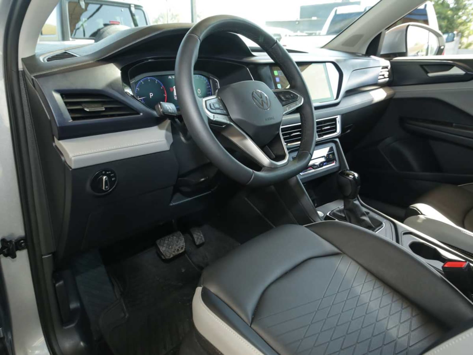 VOLKSWAGEN TAOS TSI 1.4 AT 2026 - Imagen 8 de 13