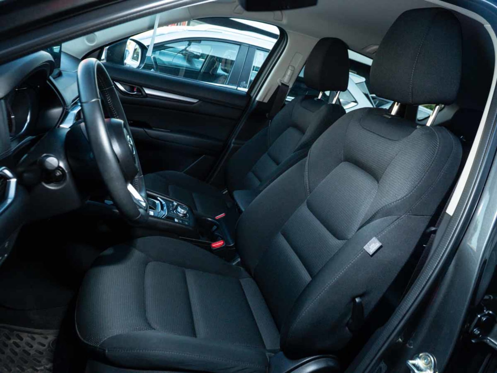 MAZDA NEW CX 5 2.0 AUT 2021 - Imagen 8 de 11