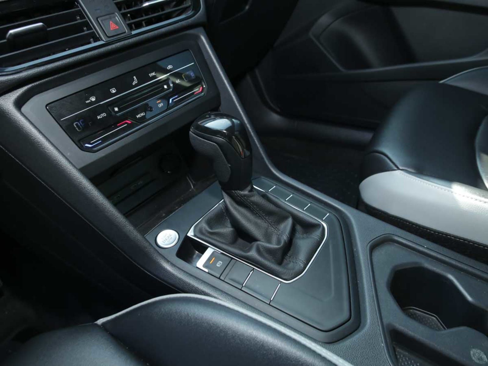 VOLKSWAGEN TAOS TSI 1.4 AT 2026 - Imagen 9 de 13