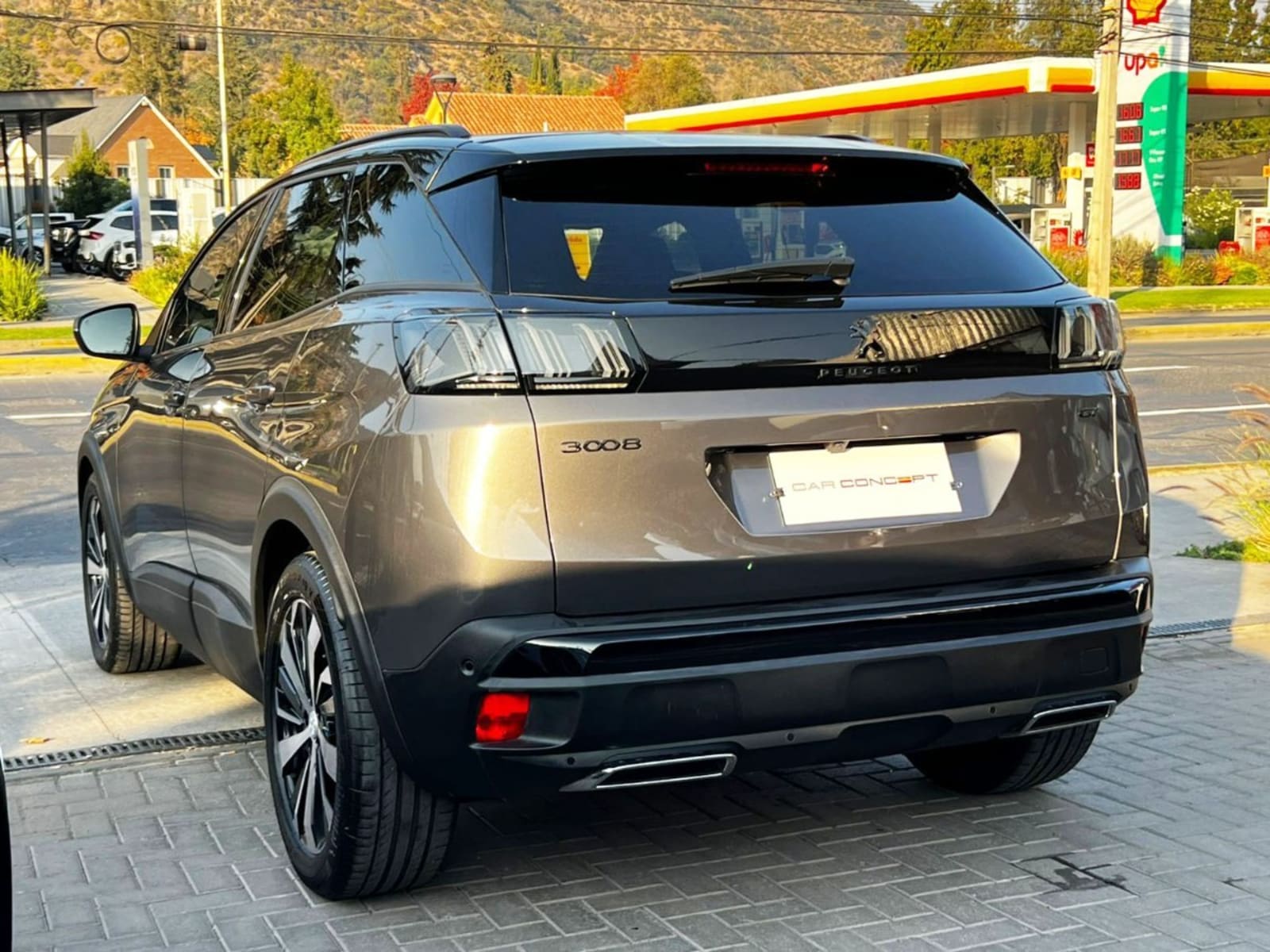 PEUGEOT 3008 GT HDI 1.5 2024 - Imagen 6 de 20