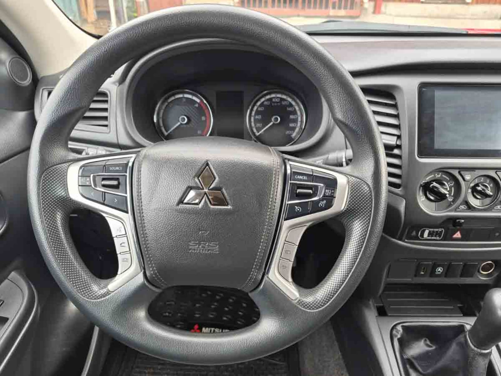MITSUBISHI L-200 NEW KATANA CR MEC 4X2 TD E5 2024 - Imagen 11 de 11