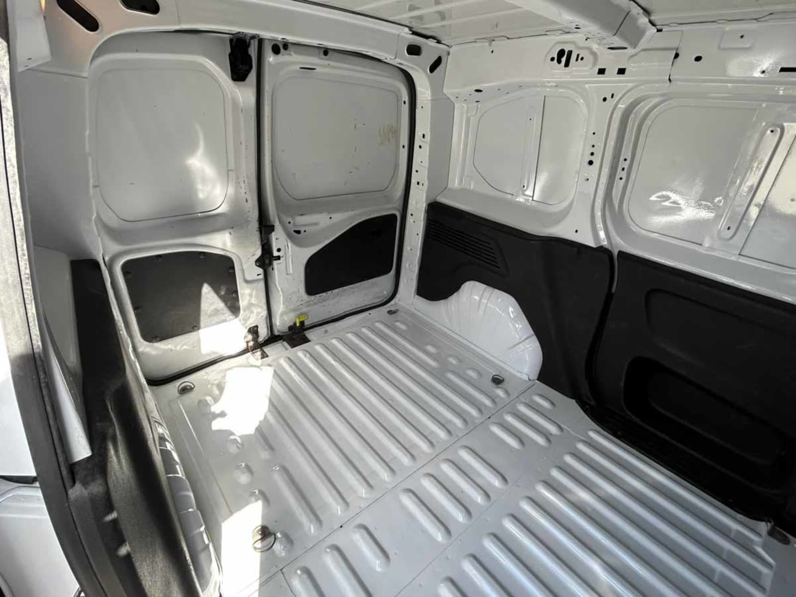 OPEL COMBO 1,6 TD 2023 - Imagen 13 de 16