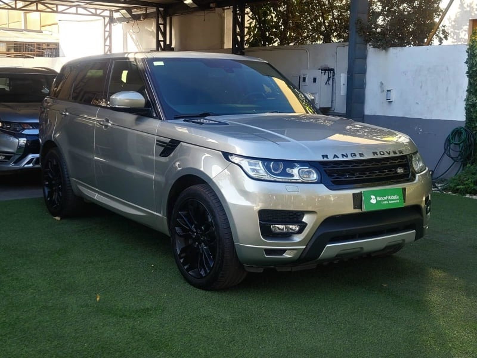Land Rover Range Rover sport  2015 - Foto 4 de 8