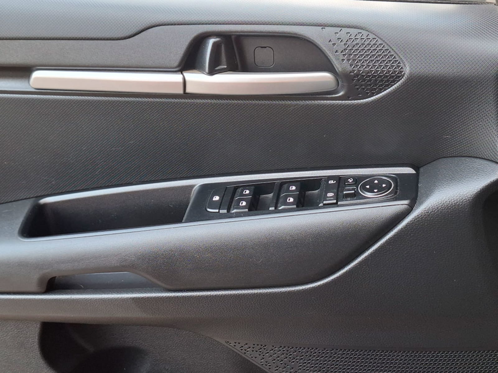 KIA SONET EX 1.5 IVT FULL 2023 - Imagen 19 de 20