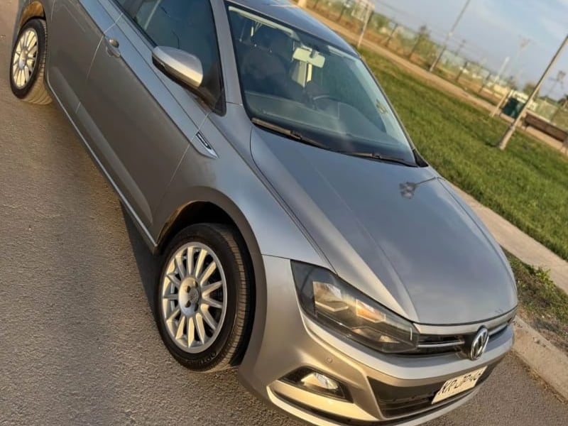 Volkswagen POLO 1 6 1.6 TRENDLINE MT 2018 - Imagen 3 de 3