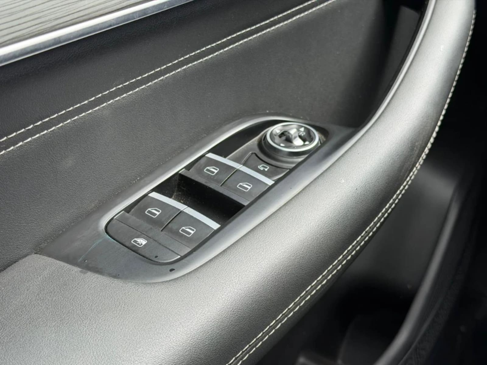 CHERY TIGGO 8 PRO 2.0 TGDI GLX PRO MAX AWD AT 5P 2024 - Imagen 15 de 20