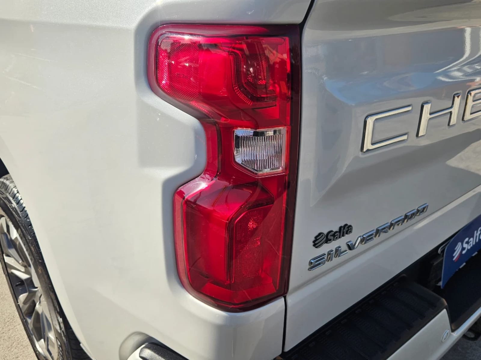 CHEVROLET SILVERADO 3.0 HIGH COUNTRY 4X4 AT 4P 2025 - Imagen 12 de 20