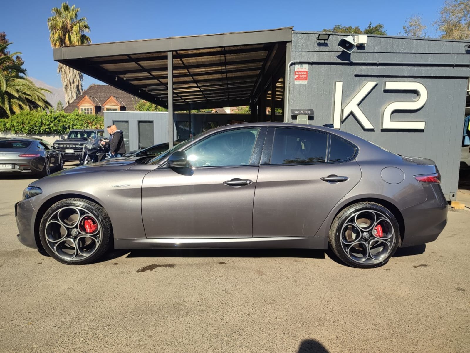 ALFA ROMEO GIULIA VELOCE 2.0 TURBO 280 HP 2025 - Imagen 5 de 19