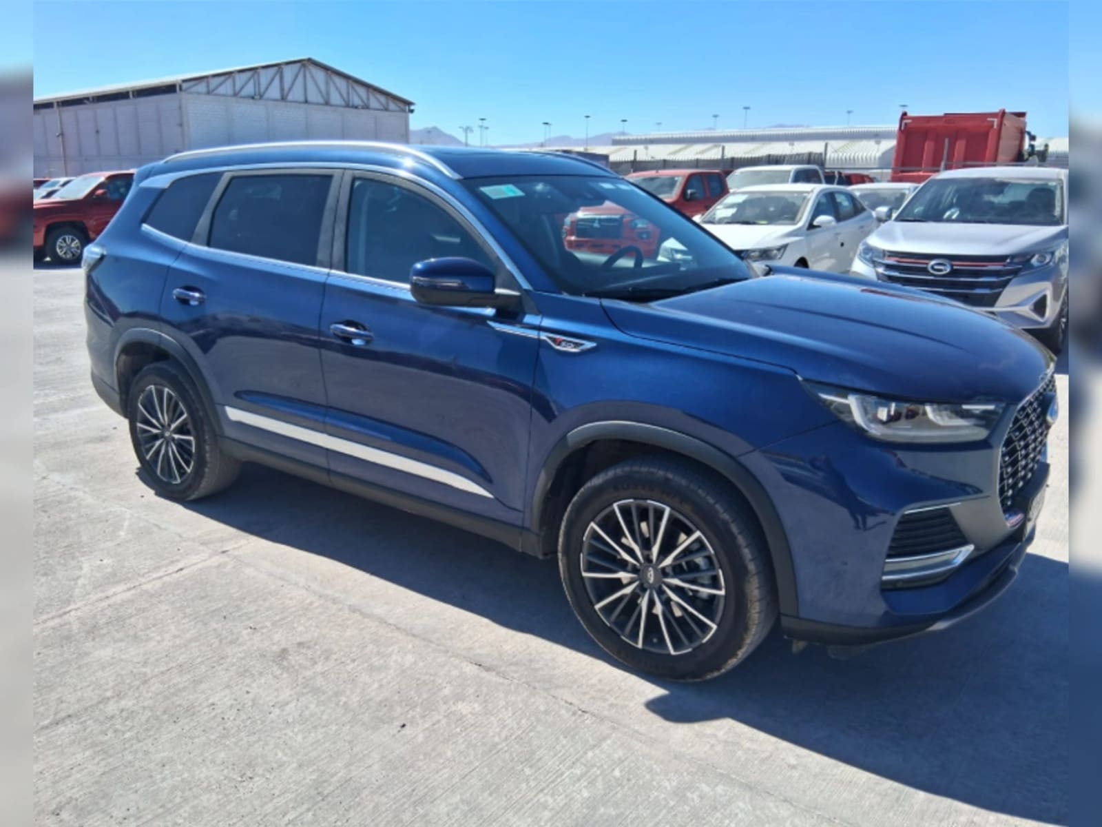 CHERY TIGGO 8 PRO 2.0 TGDI GLX PRO MAX AWD AT 5P 2024 - Imagen 3 de 14
