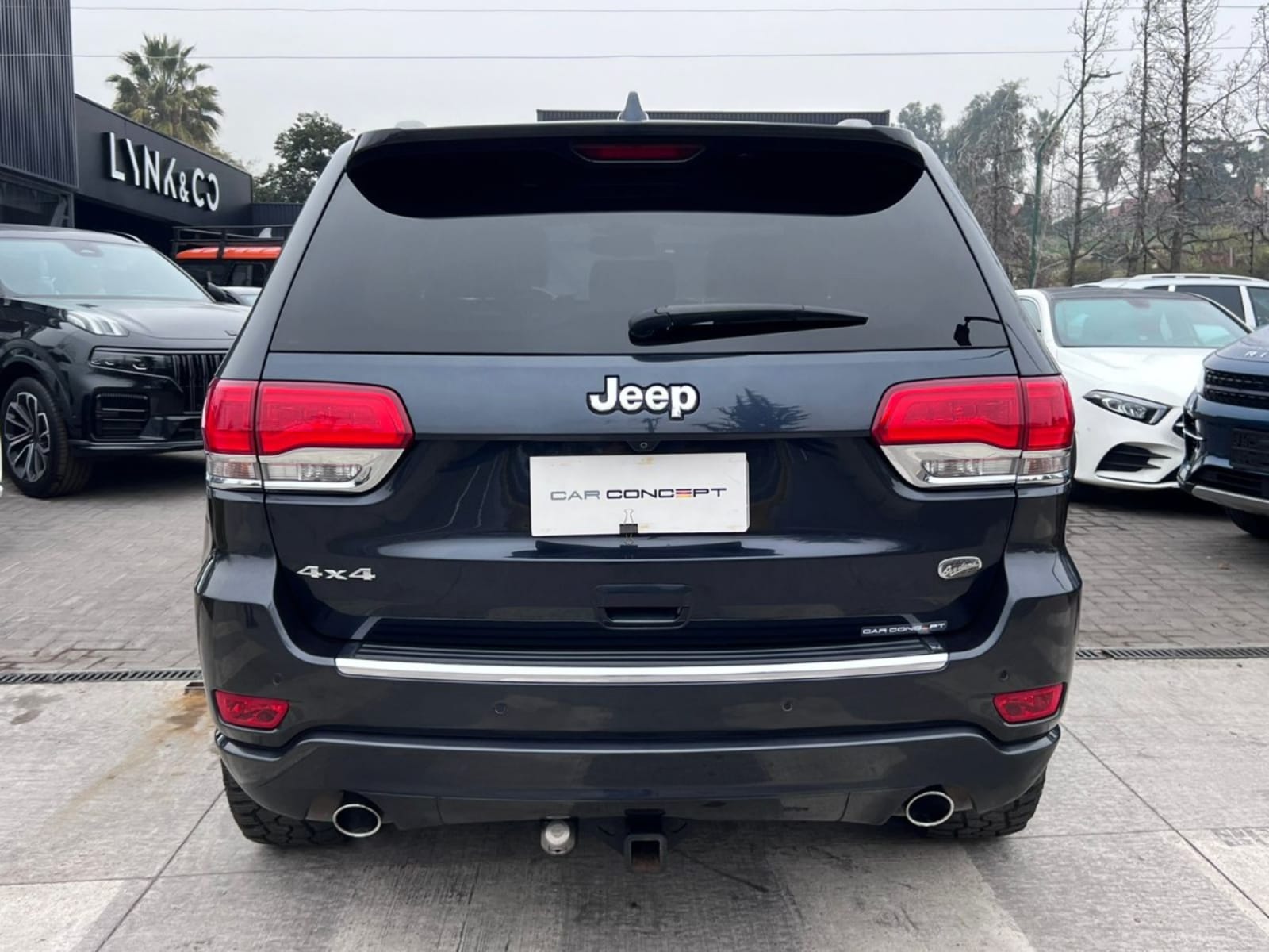 JEEP GRAND CHEROKEE OVERLAND 5.7 2016 - Imagen 5 de 20
