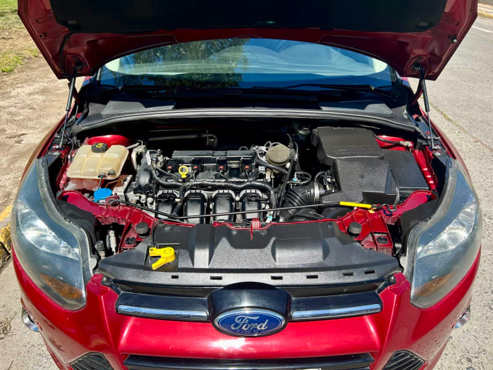 Ford Focus Titanium 2014 - Foto 5 de 8