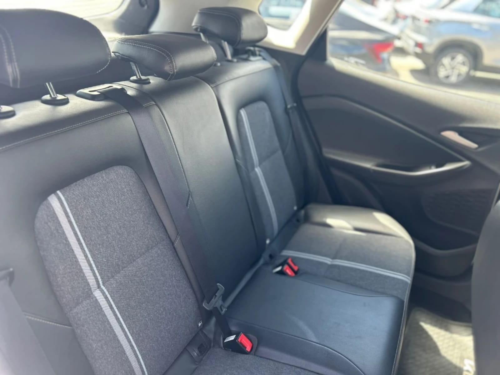 CHEVROLET TRACKER 1.2T LTZ R 4X2 AT 5P 2025 - Imagen 10 de 17