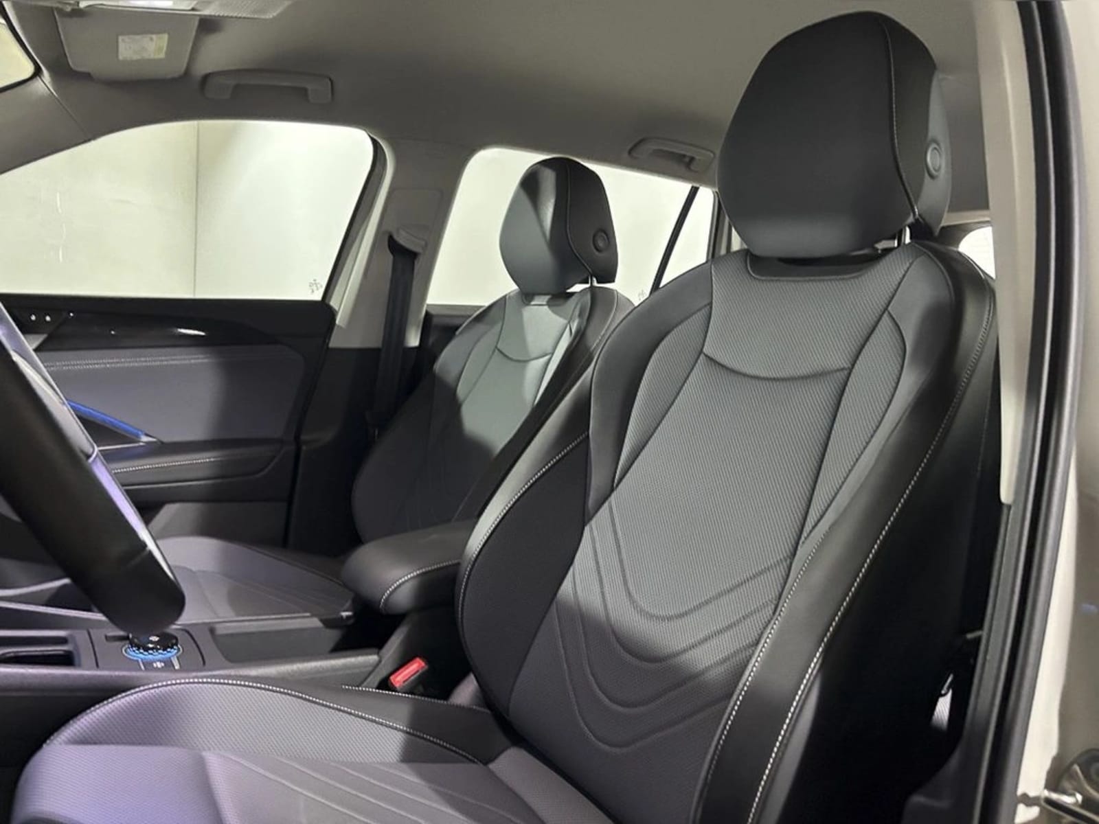 VOLKSWAGEN TIGUAN AUT 2026 - Imagen 11 de 19
