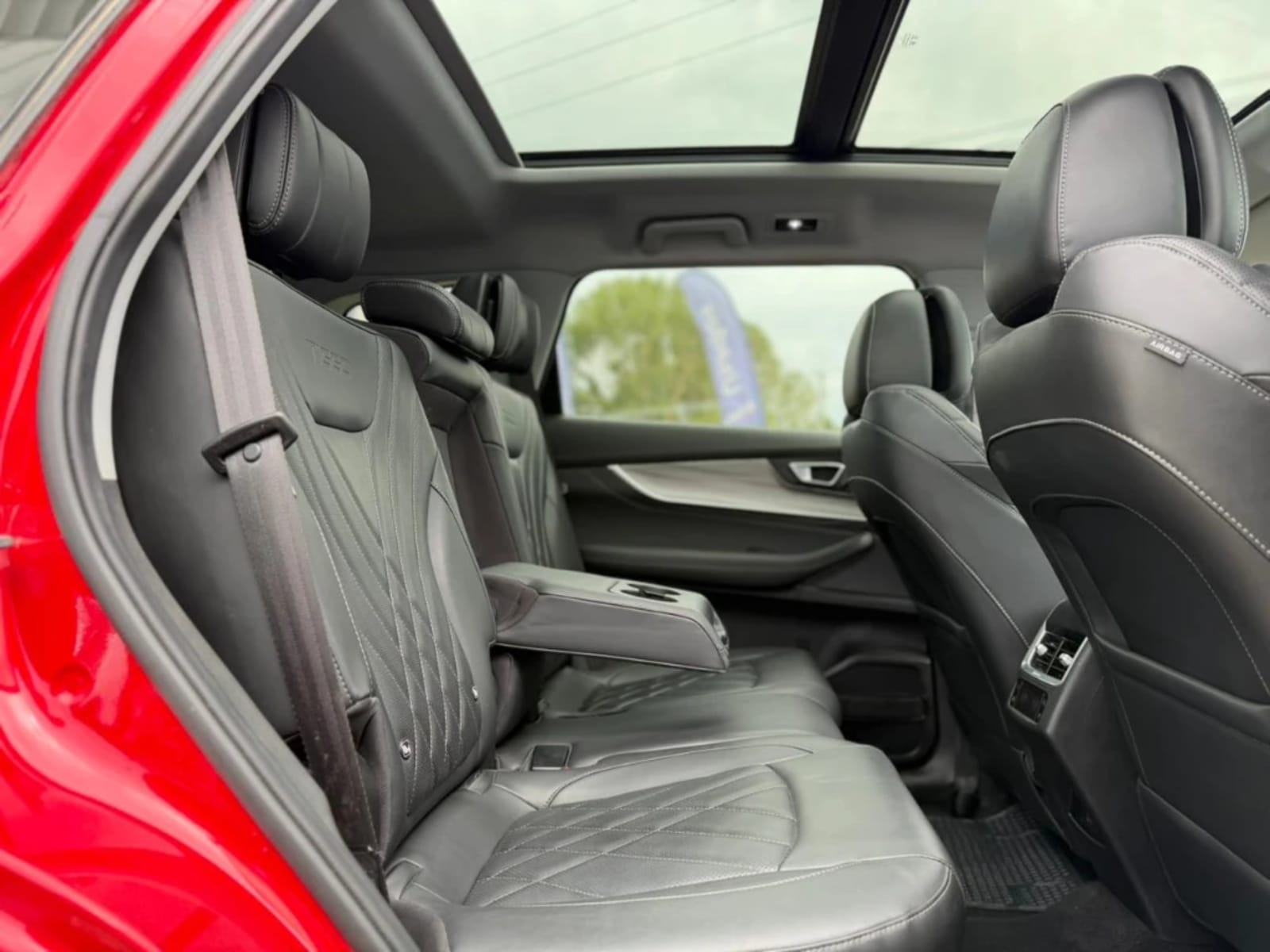 CHERY TIGGO 8 PRO 2.0 TGDI GLX PRO MAX AWD AT 5P 2024 - Imagen 18 de 20
