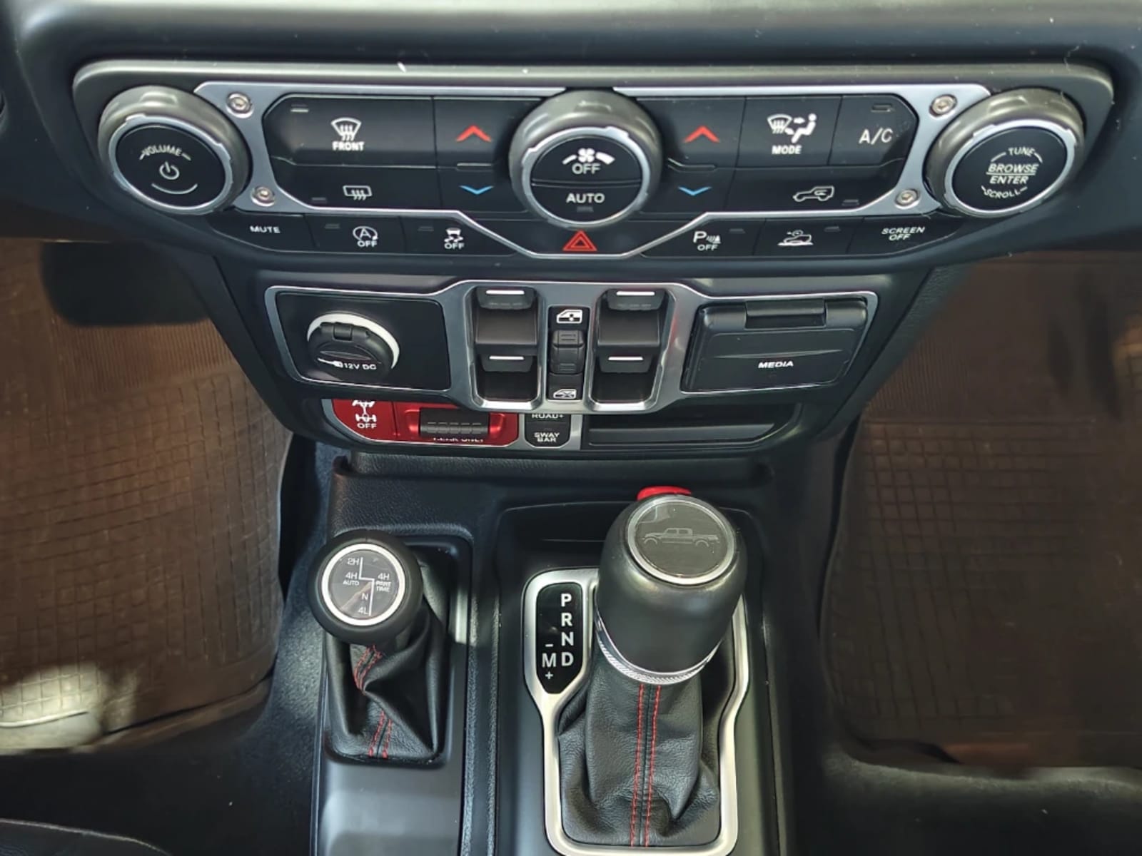 JEEP GLADIATOR 3.6 RUBICON 4X4 DOB. CAB. AT 4P 2024 - Imagen 20 de 20