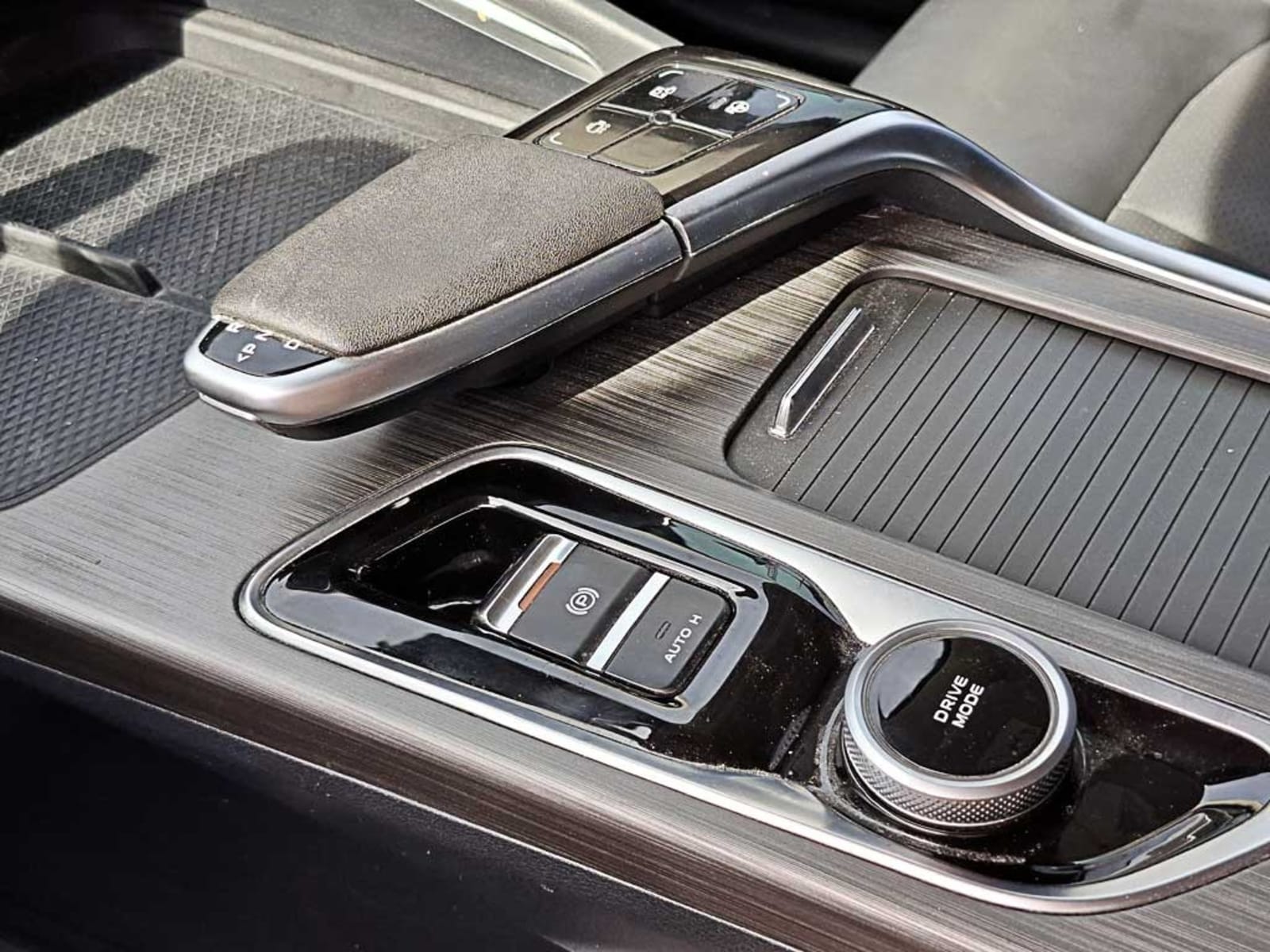 CHANGAN UNI-T 1.5 ELITE AT 2023 - Imagen 19 de 20