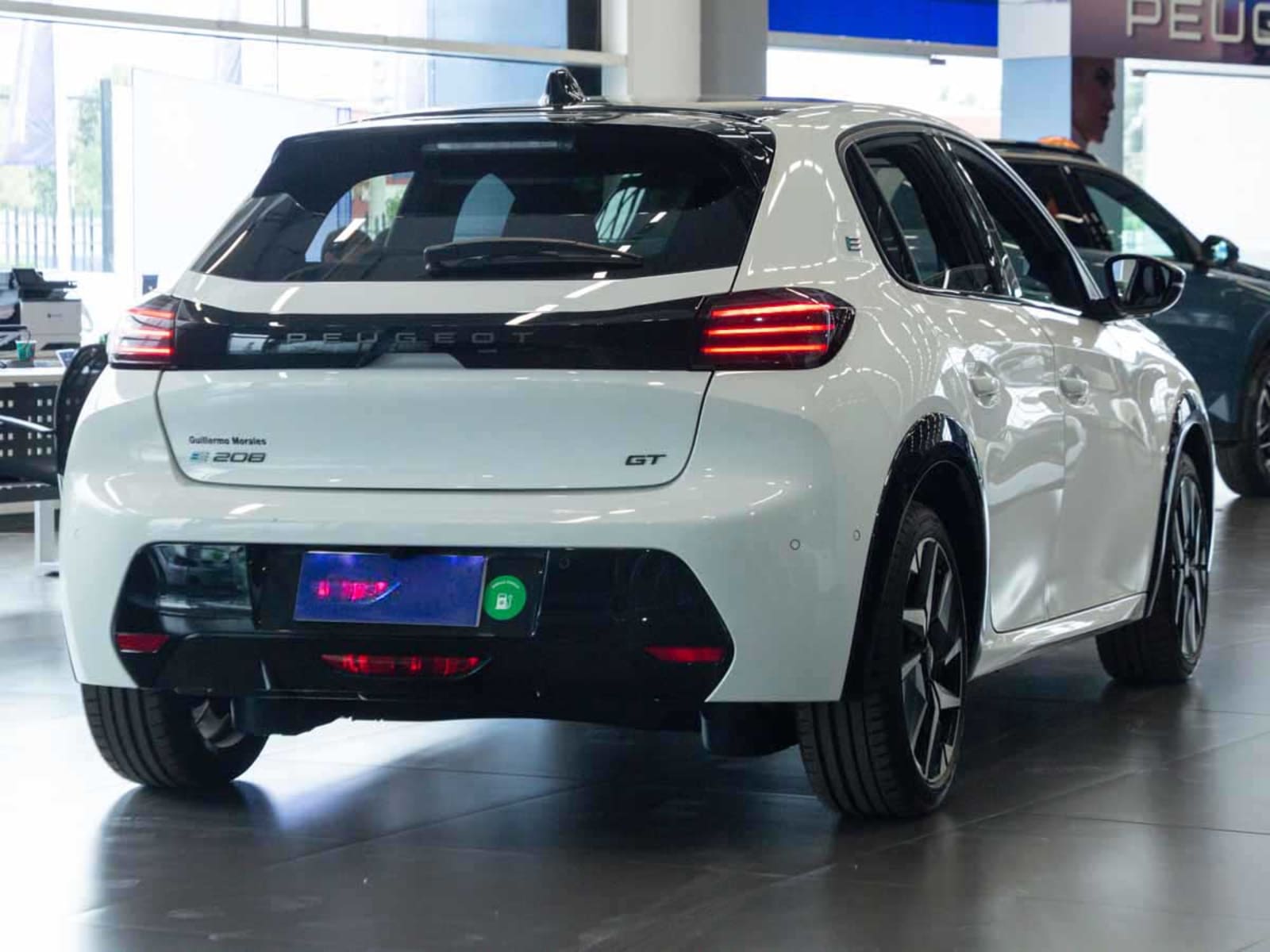 PEUGEOT 208 MCA GT ELECTRIC 2026 - Imagen 6 de 20