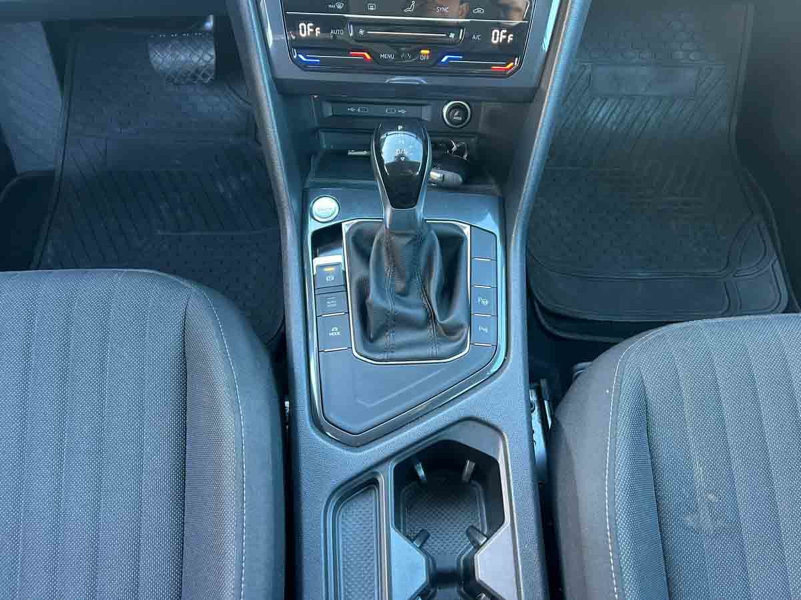 VOLKSWAGEN TIGUAN COMFORTLINE AUT 2025 - Imagen 9 de 16