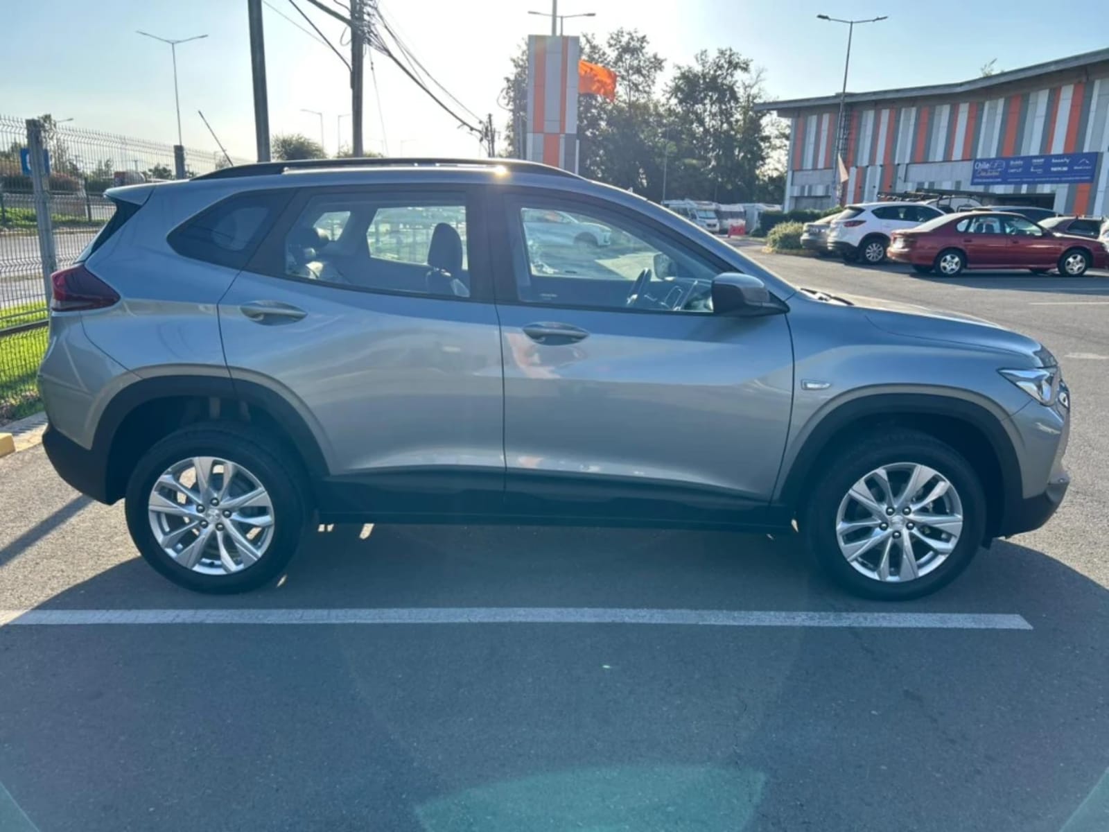 CHEVROLET TRACKER 1.2T LTZ R 4X2 AT 5P 2025 - Imagen 4 de 20