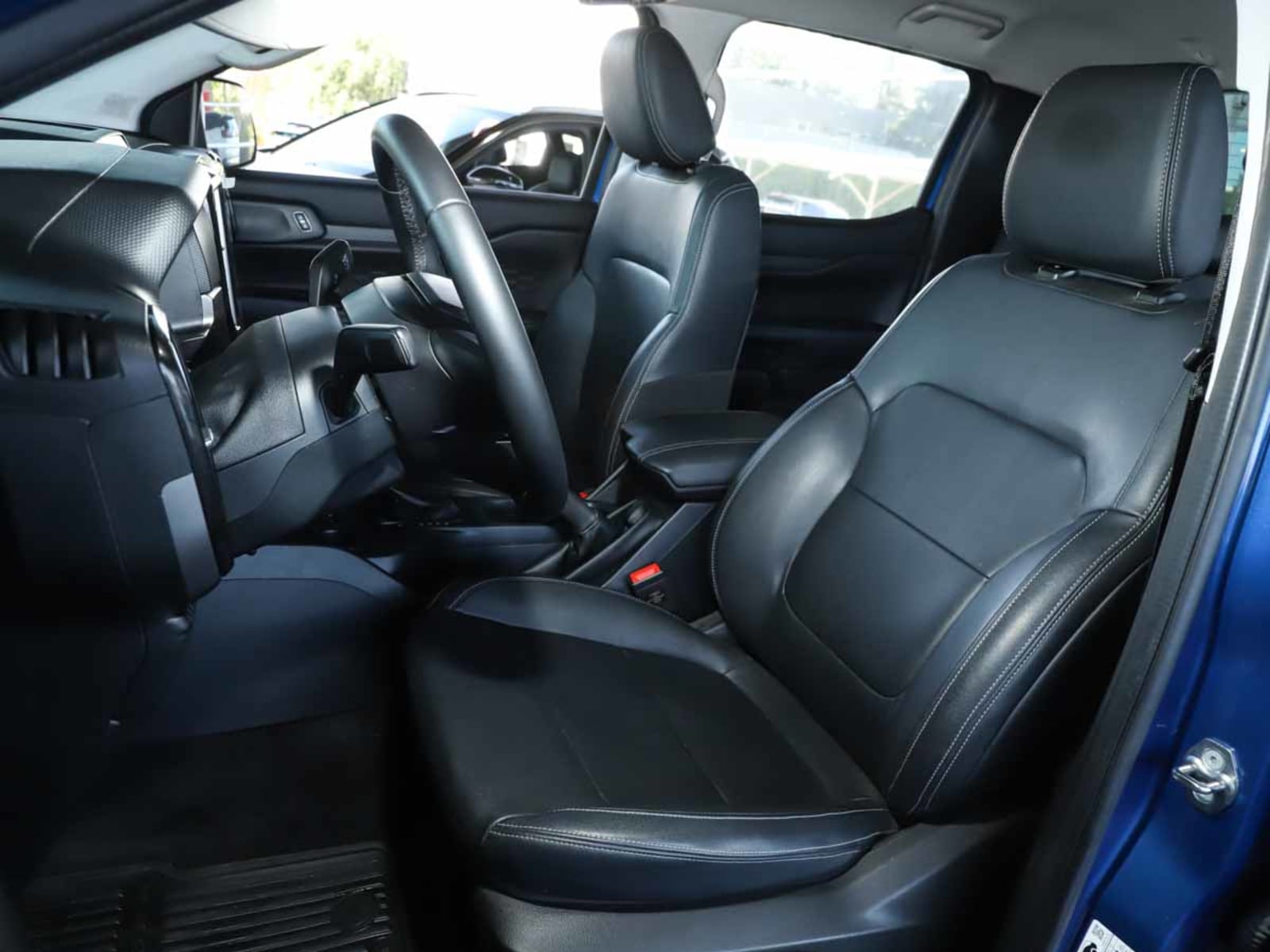 FORD RANGER XLT 2.0 AUT 2025 - Imagen 11 de 20