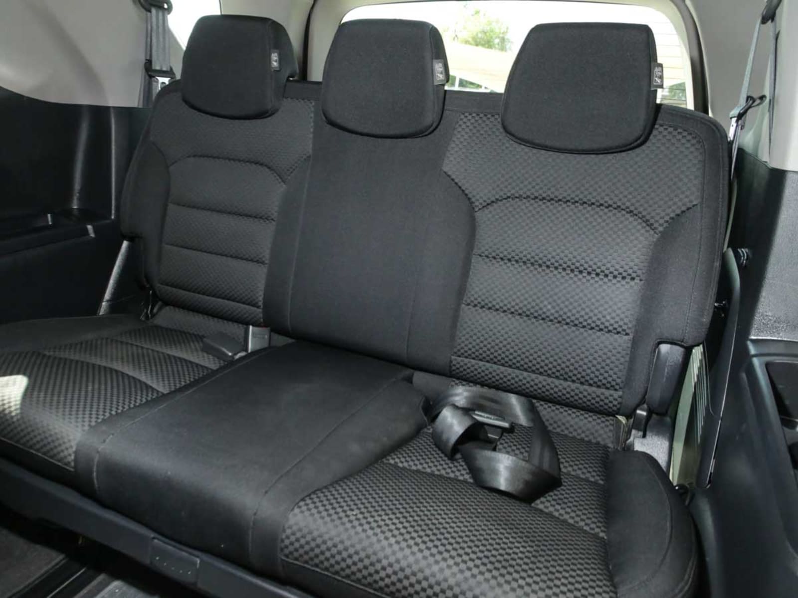 SSANGYONG STAVIC 2.2 MT 4X2 FULL 2018 - Imagen 12 de 15