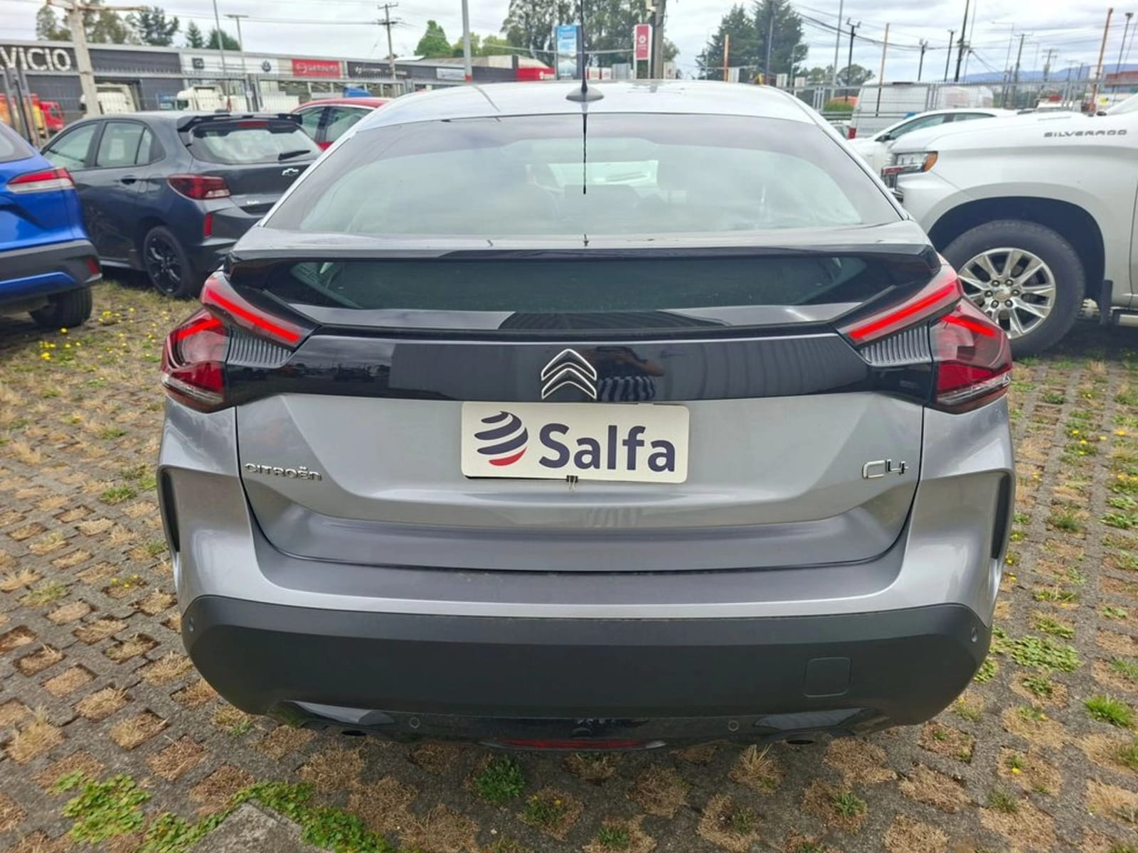 CITROEN C4 1.2 PURETECH FEEL 4X2 130 SS EAT8 AT 5P 2023 - Imagen 6 de 20