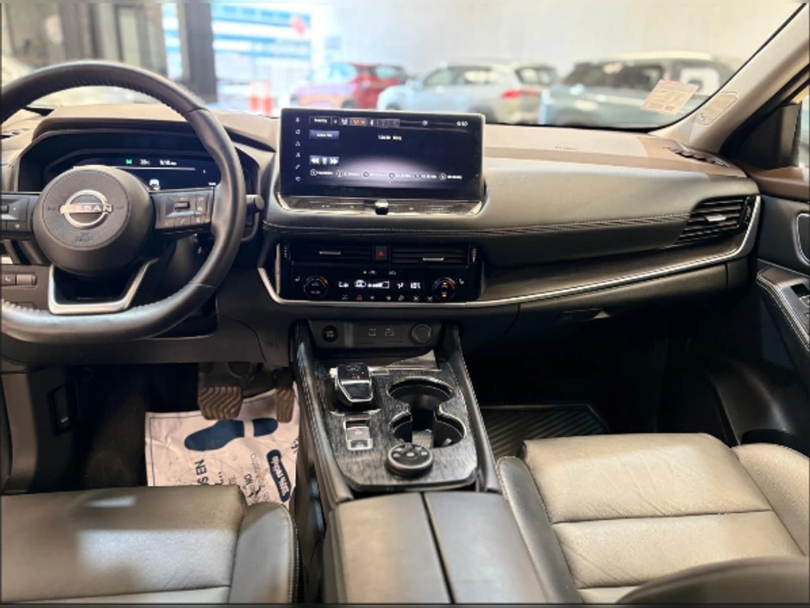 NISSAN X-TRAIL 1.5 E-POWER EXCLUSIVE HYBRID 4X4 CVT AT 5P 2025 - Imagen 17 de 20