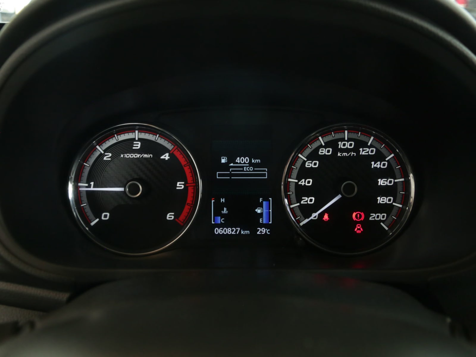 MITSUBISHI L-200 NEW KATANA CR MEC 4X2 TD E5 2024 - Imagen 8 de 14