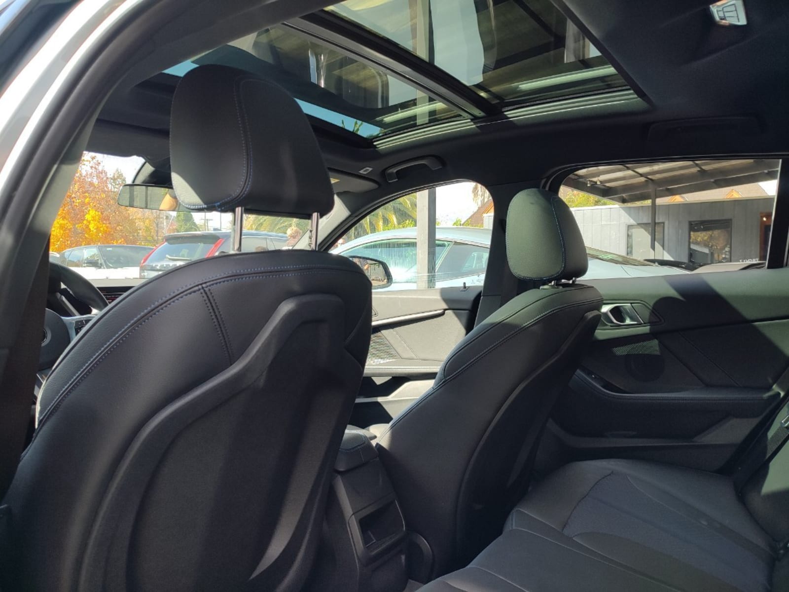 BMW 118I 1.5 M SPORT HB AT 2024 - Imagen 9 de 17