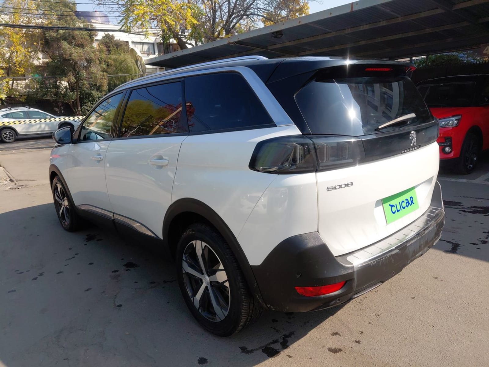 Peugeot 5008 1.5 Allure Pack Bluehdi 130 4x2 Eat8 5p 2024 - Imagen 5 de 8