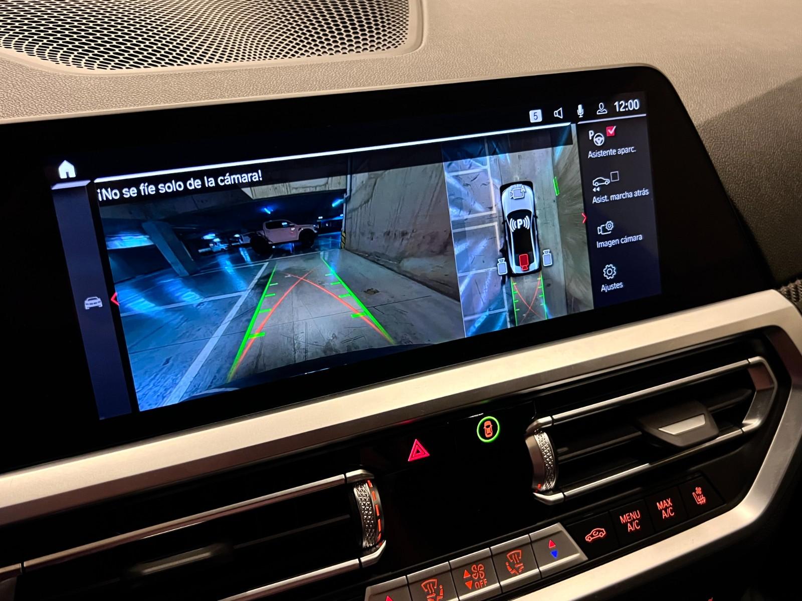 BMW M4 COMPETITION INDIVIDUAL 2023 - Imagen 16 de 20