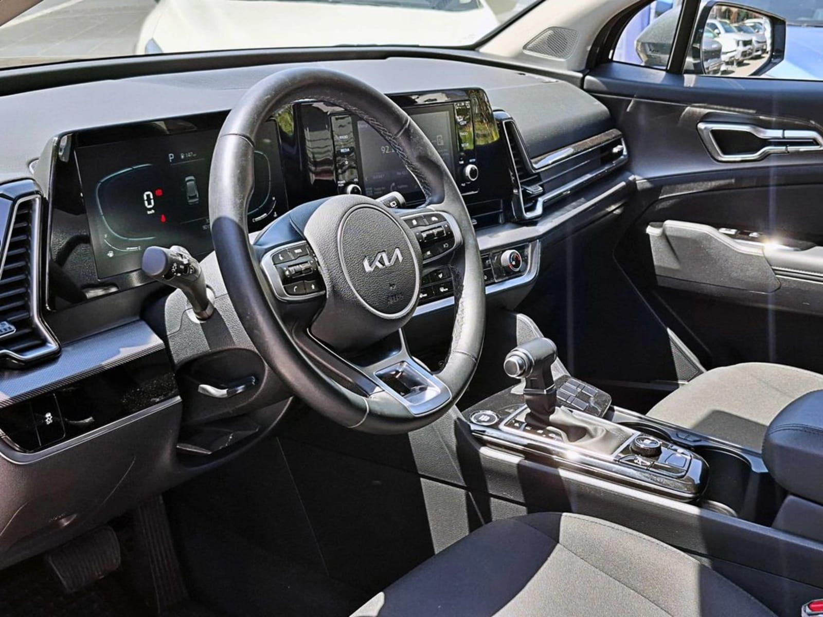 KIA SPORTAGE AT 2025 - Imagen 8 de 18