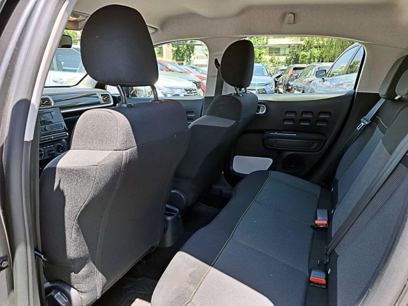 CITROEN C3 1.2  MT 5P 2021 - Imagen 11 de 18