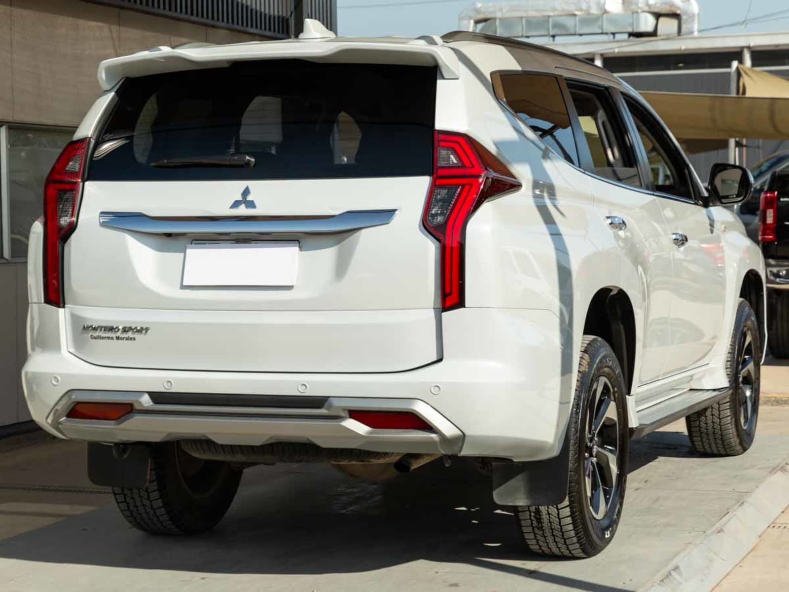 MITSUBISHI MONTERO SPORT 3.0 2WD AT 2025 - Imagen 6 de 14