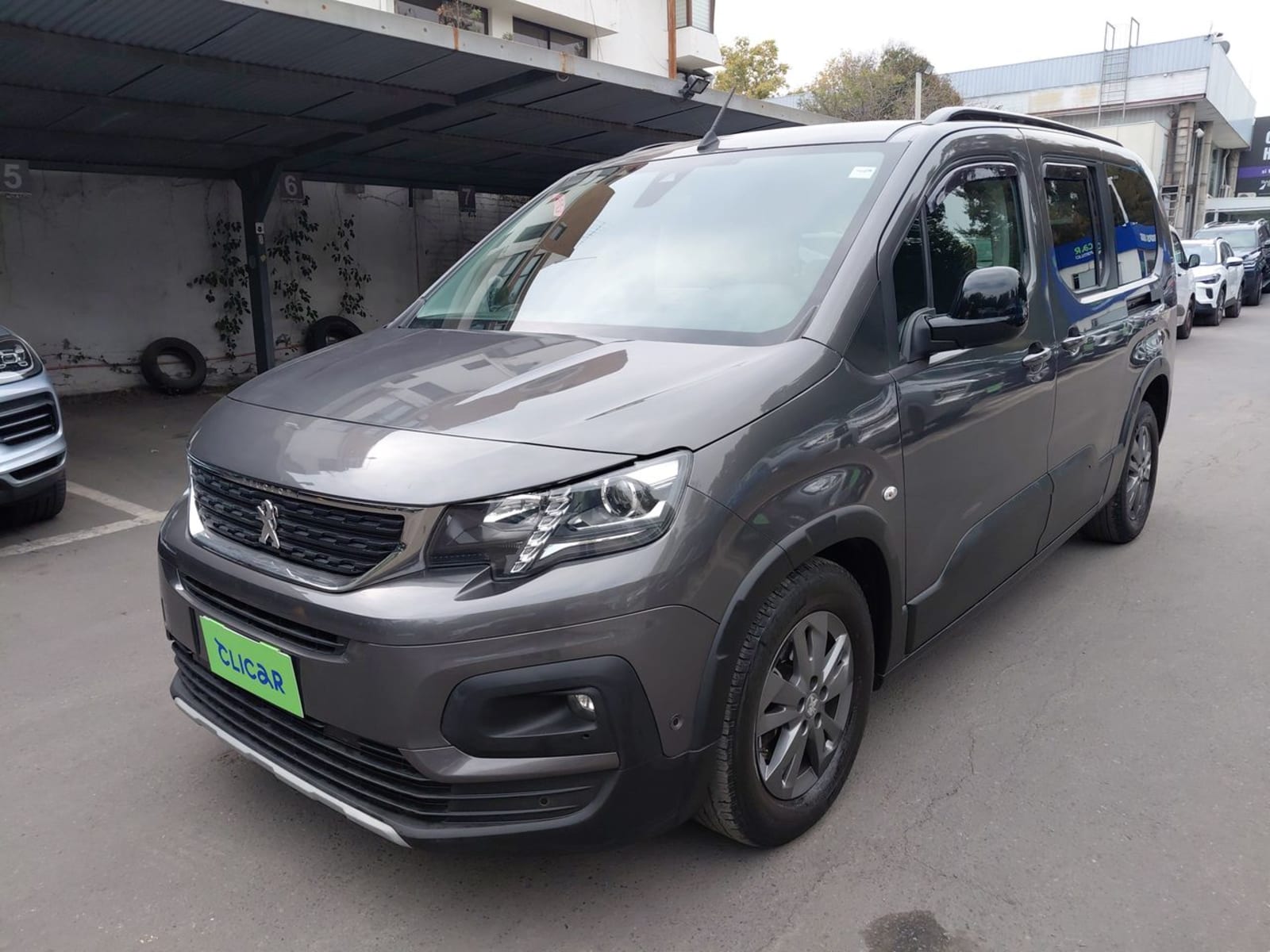 Peugeot Rifter 1.6 Allure Bluehdi Diesel 100hp 4x2 Mt6 5p 2024 - Imagen 3 de 8