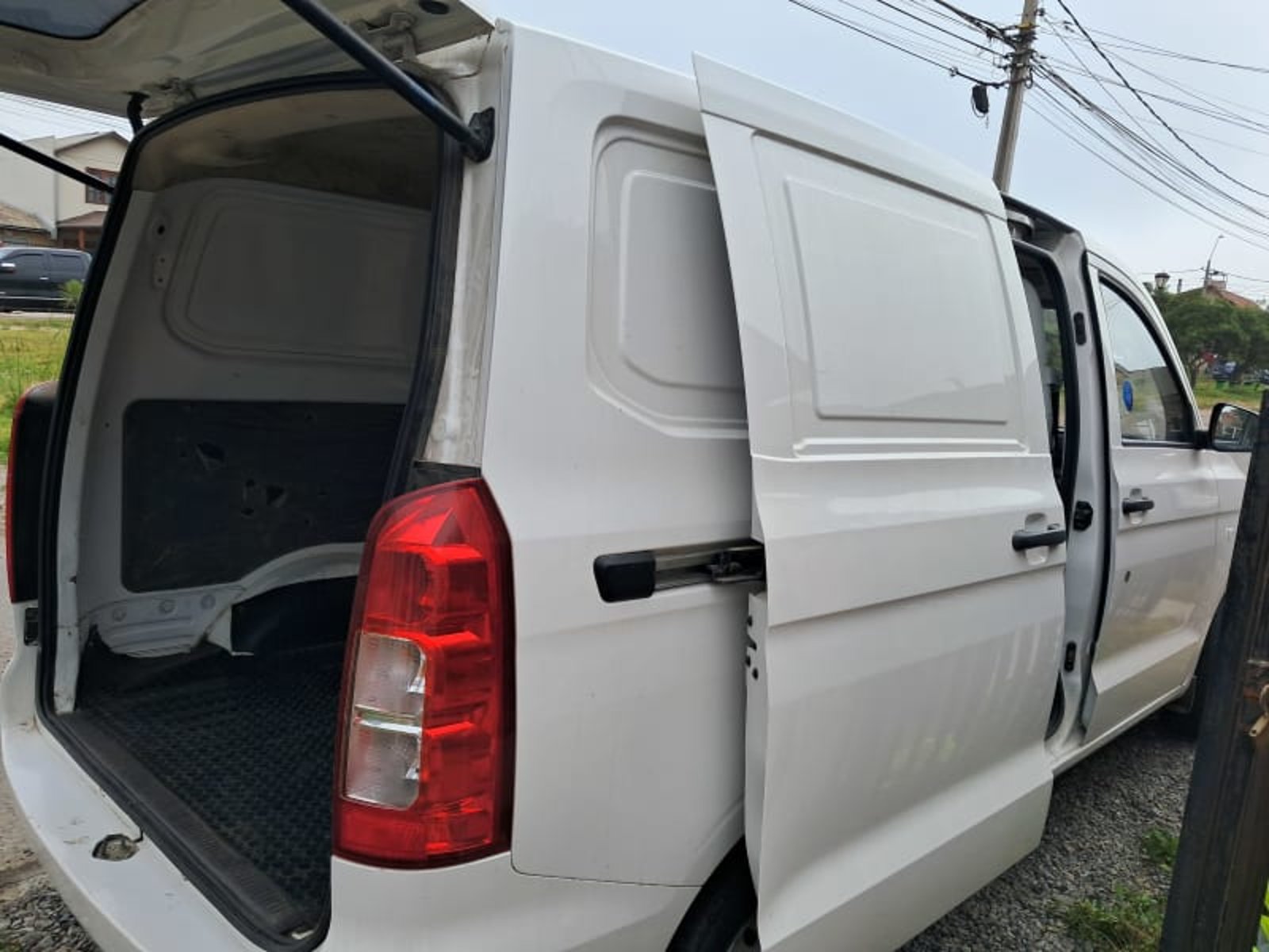 Chevrolet N400 2022 - Foto 4 de 8