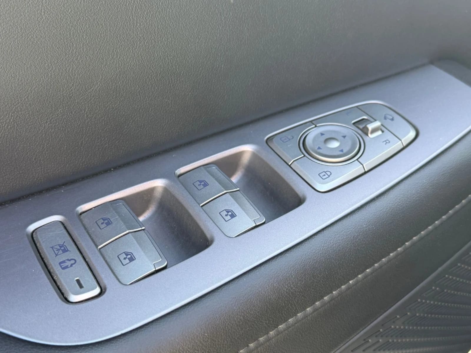 HYUNDAI PALISADE 3.5 LX2 PREMIUM AWD AT 5P 2024 - Imagen 13 de 20
