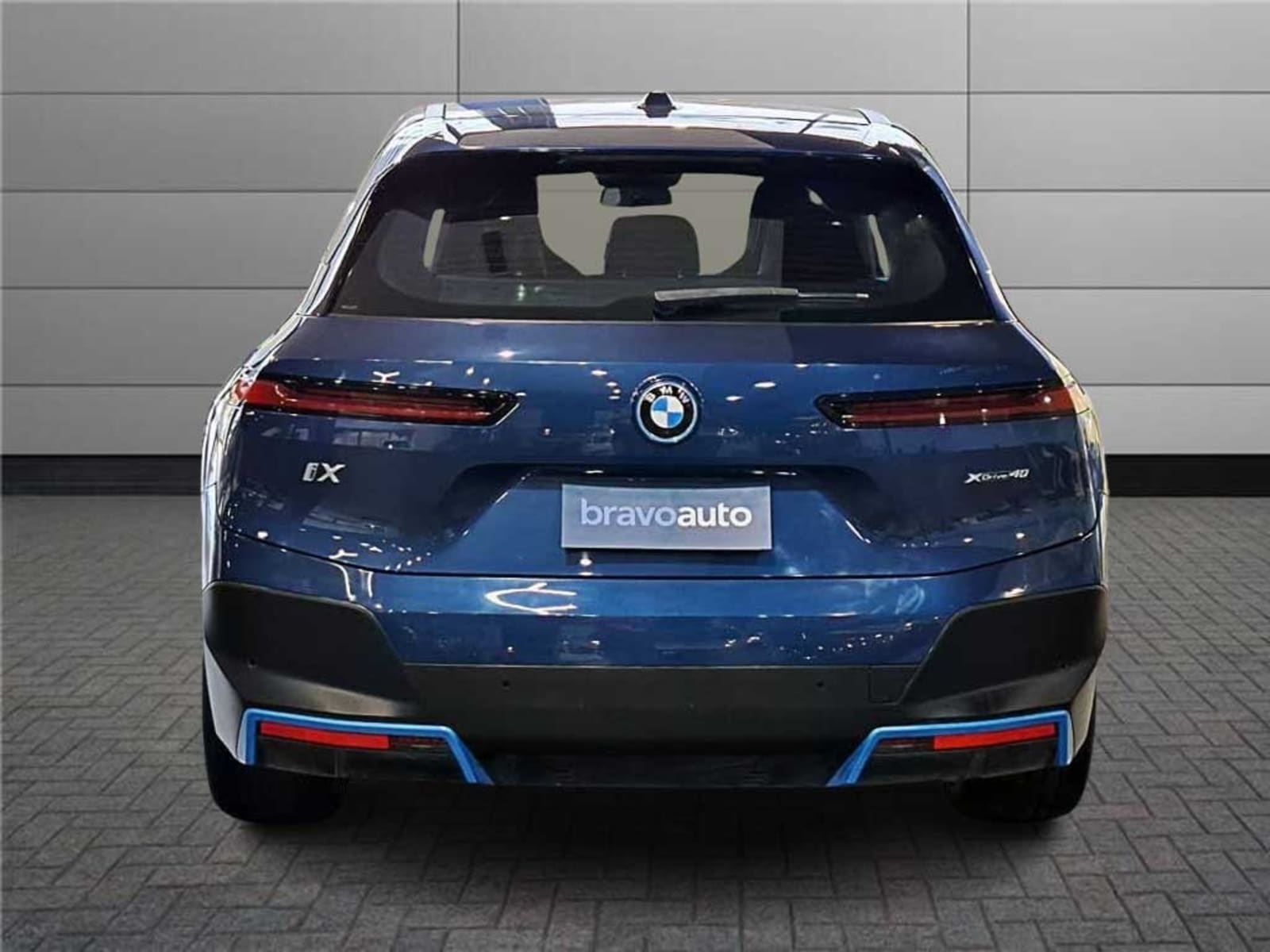 BMW IX 0.0 XDRIVE40 SUITE AT 4X4 ELECTRICO 2023 - Imagen 3 de 20