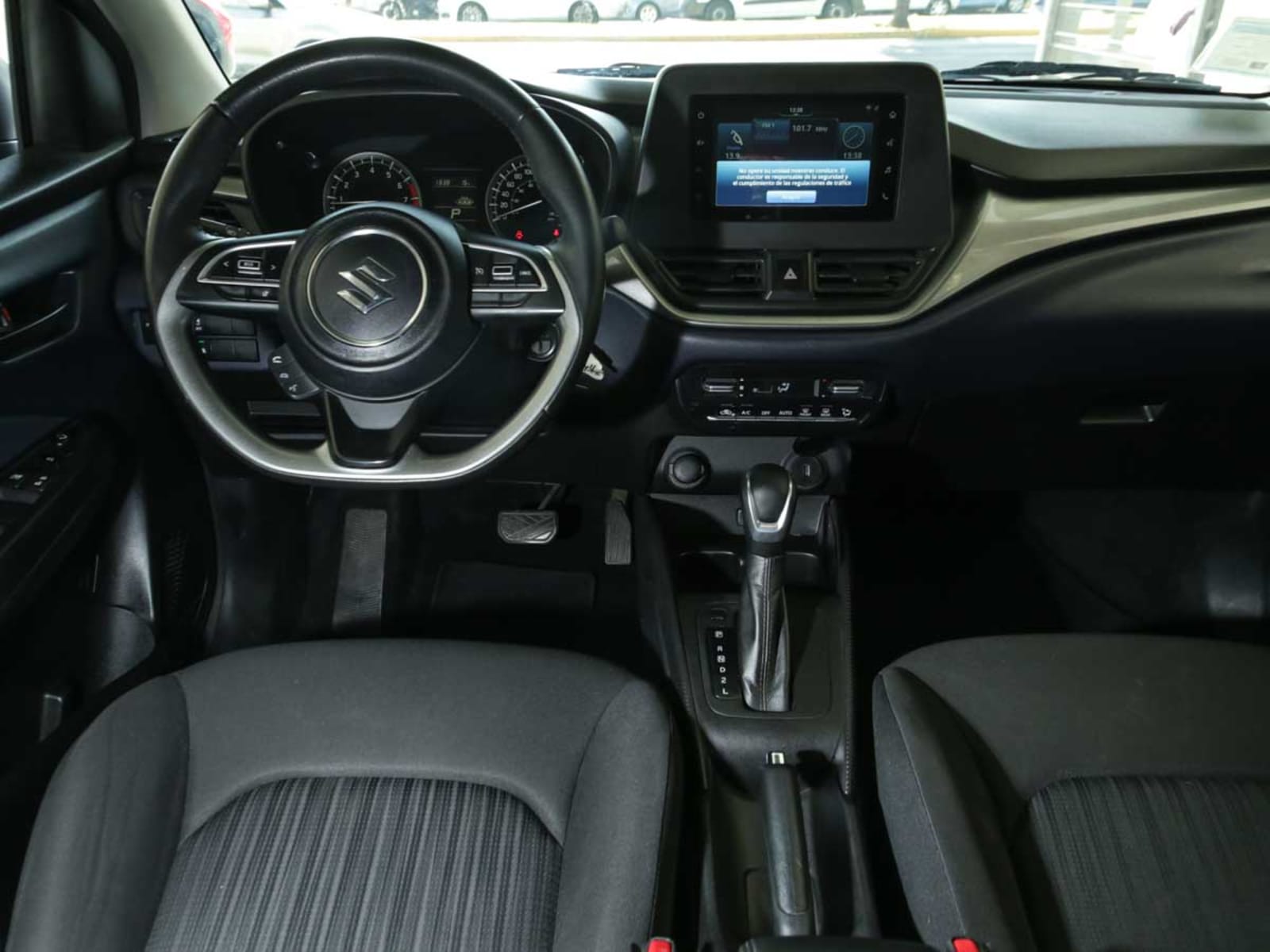 SUZUKI BALENO GLS HB 1.5 AUT 2024 - Imagen 12 de 13
