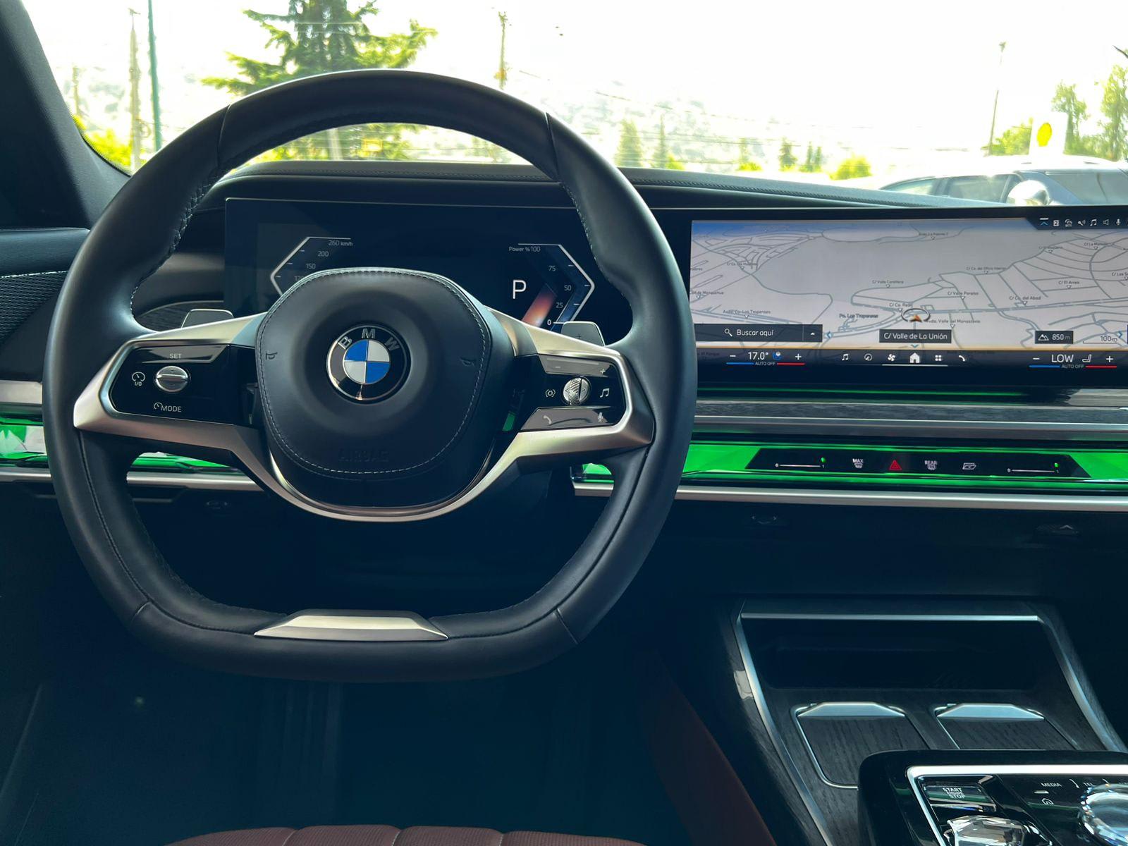 BMW 740 3.0 TURBO 2025 - Imagen 10 de 20