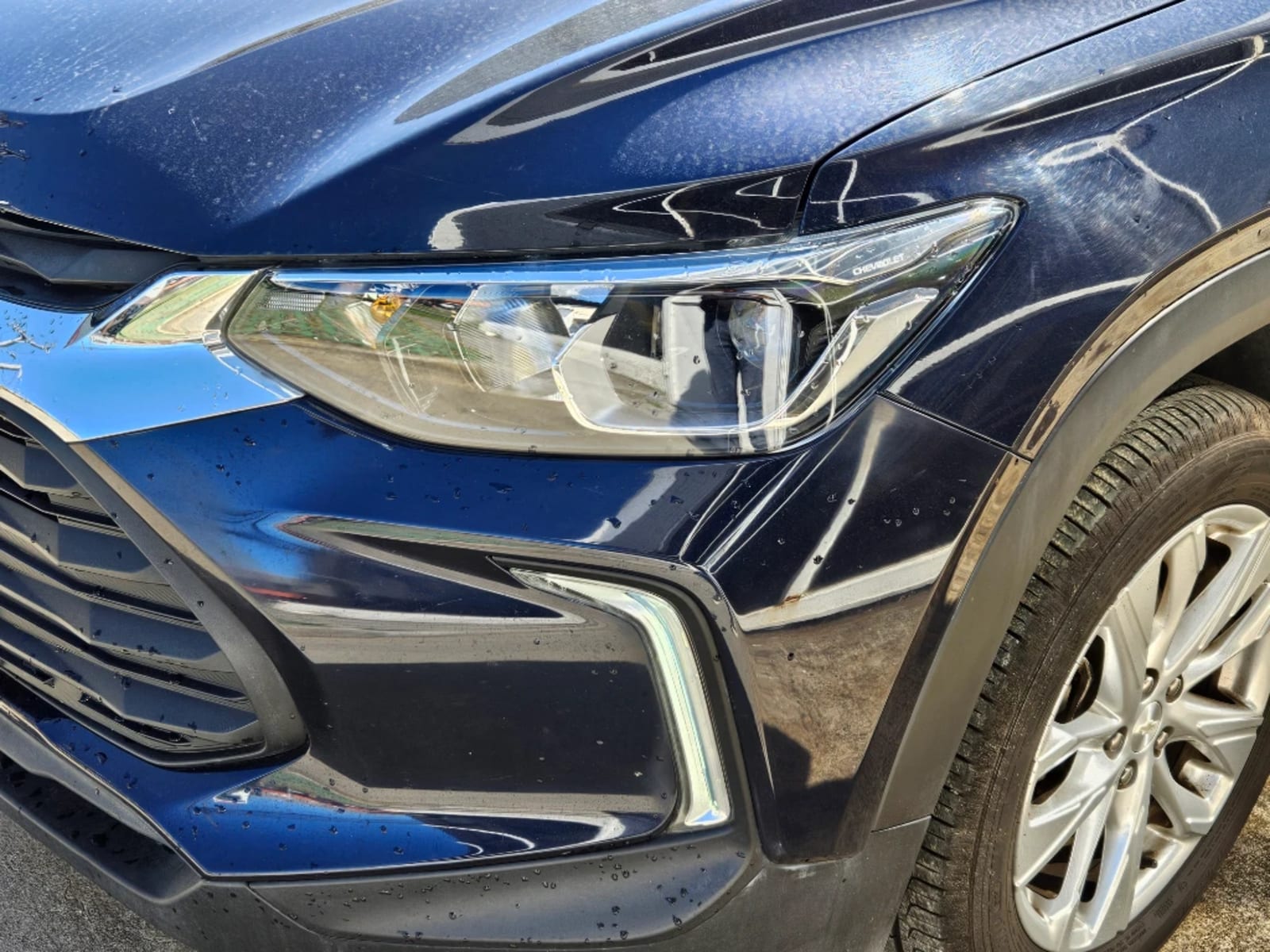 CHEVROLET TRACKER 1.2T LTZ R 4X2 AT 5P 2025 - Imagen 10 de 20