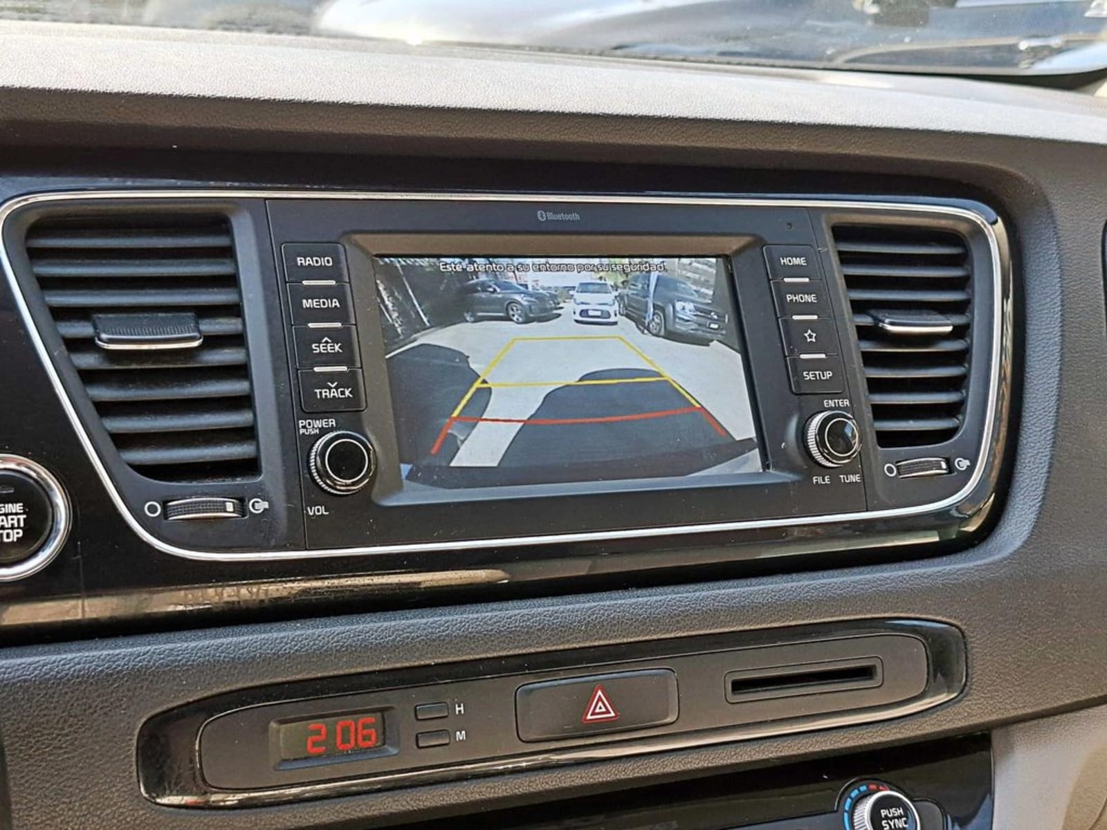 KIA GRAND CARNIVAL GSL 3.3 AT 2021 - Imagen 16 de 18