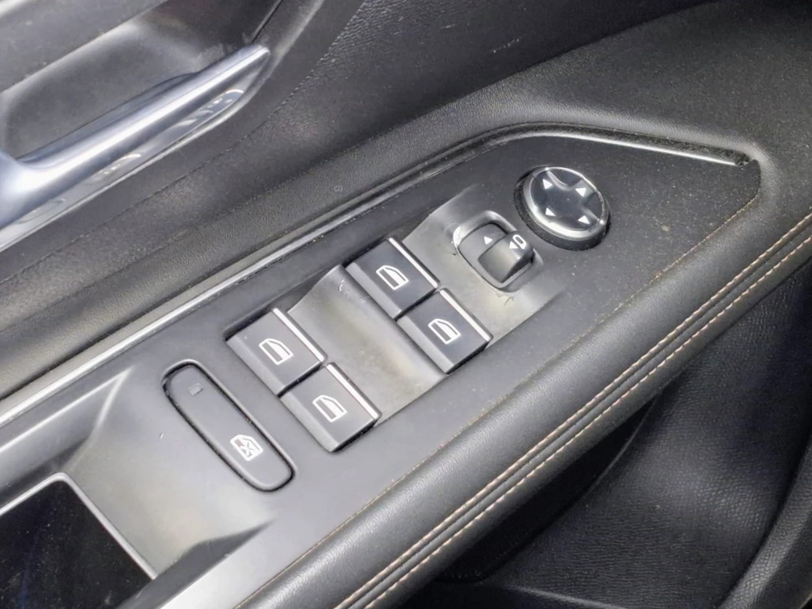 PEUGEOT 5008 1.6 GT PURETECH 4X2 180 EAT8 5P 2022 - Imagen 11 de 20