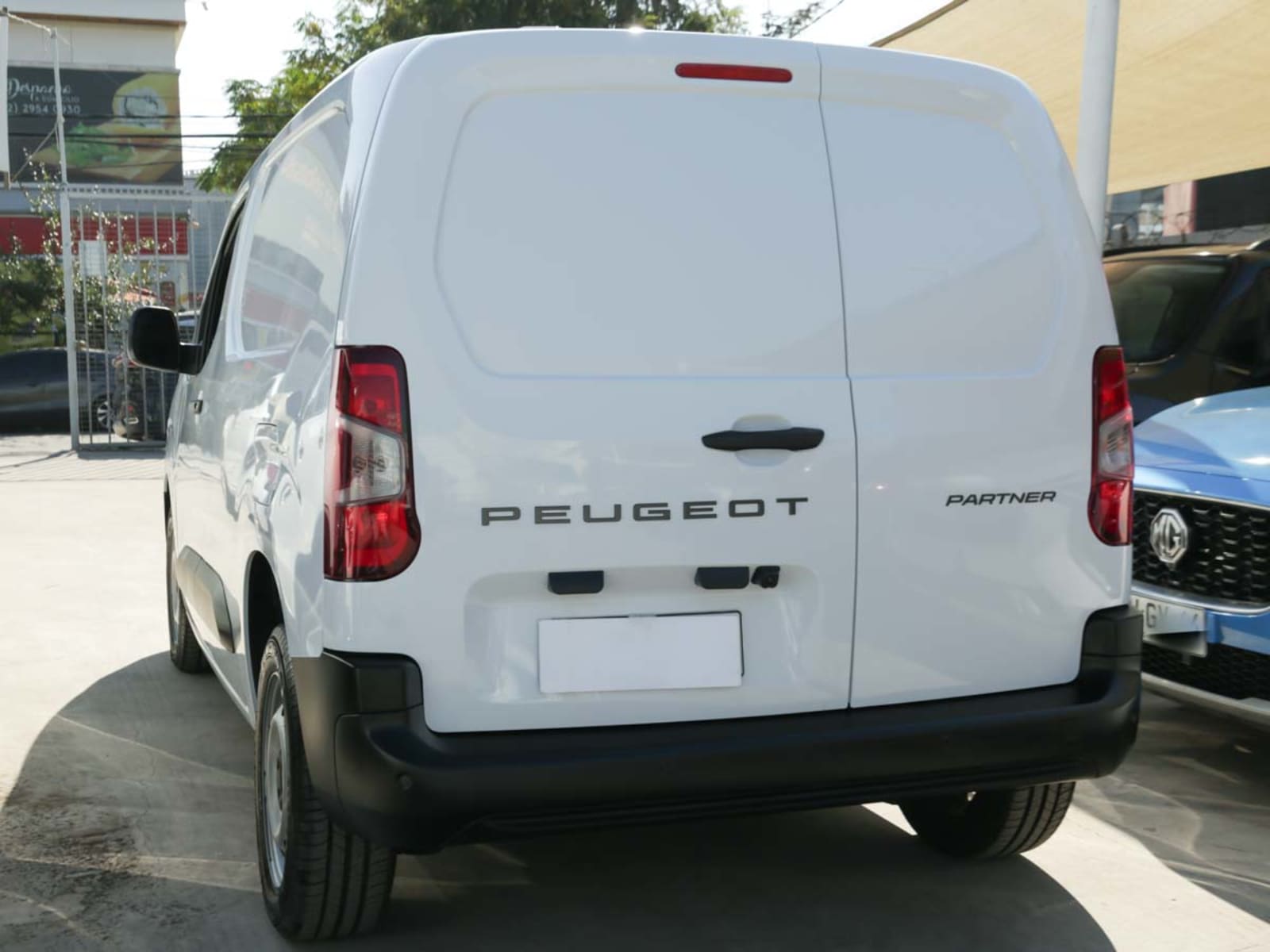 PEUGEOT PARTNER MCA L1 DIESEL 100HP MT 2026 - Imagen 4 de 12