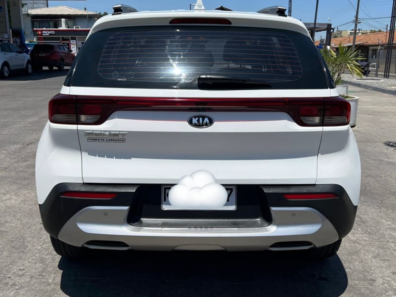 Kia Sonet 2021 - Foto 2 de 8