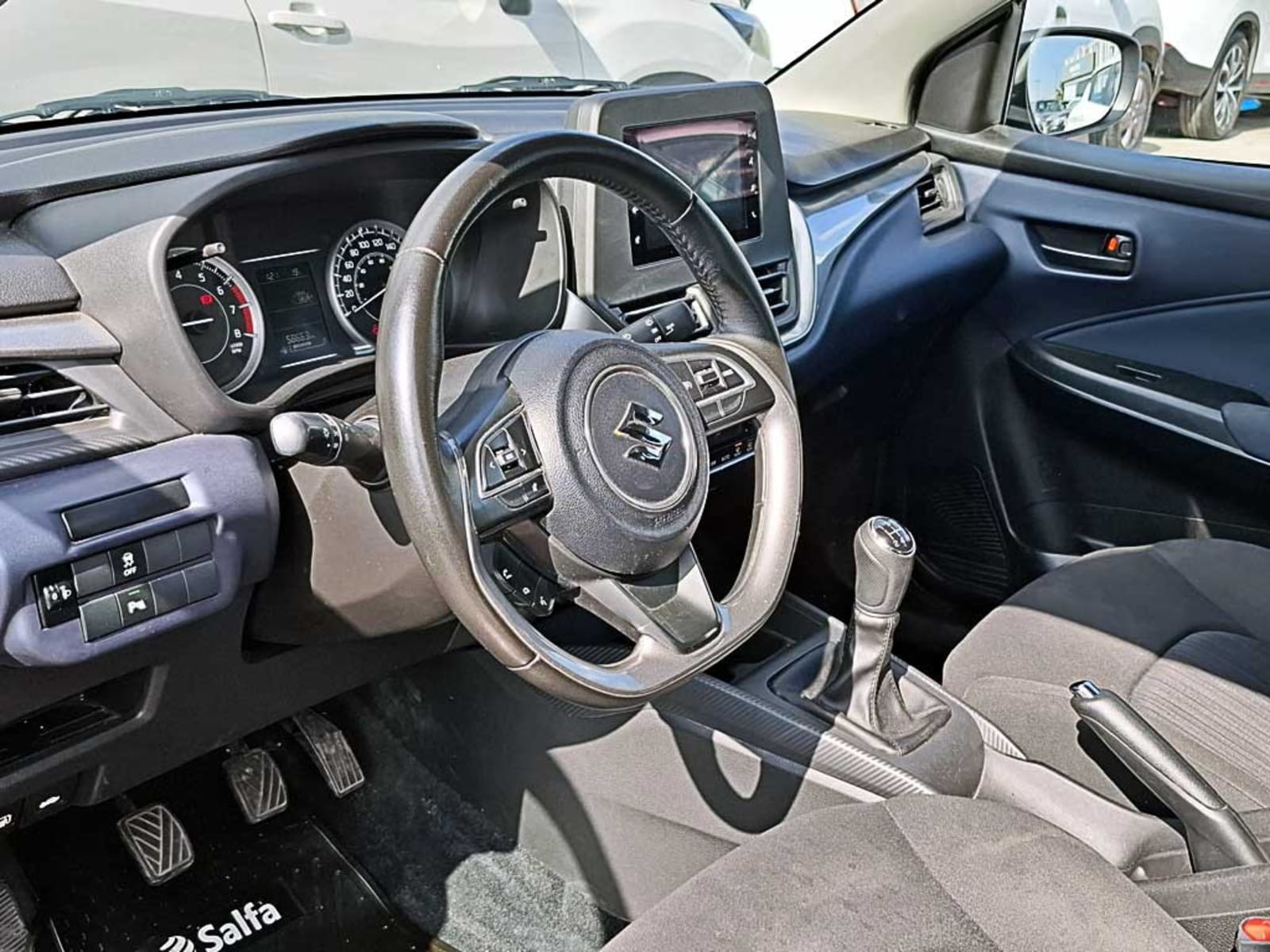 SUZUKI BALENO (IN) 1.5 GLS MT 2024 - Imagen 10 de 20