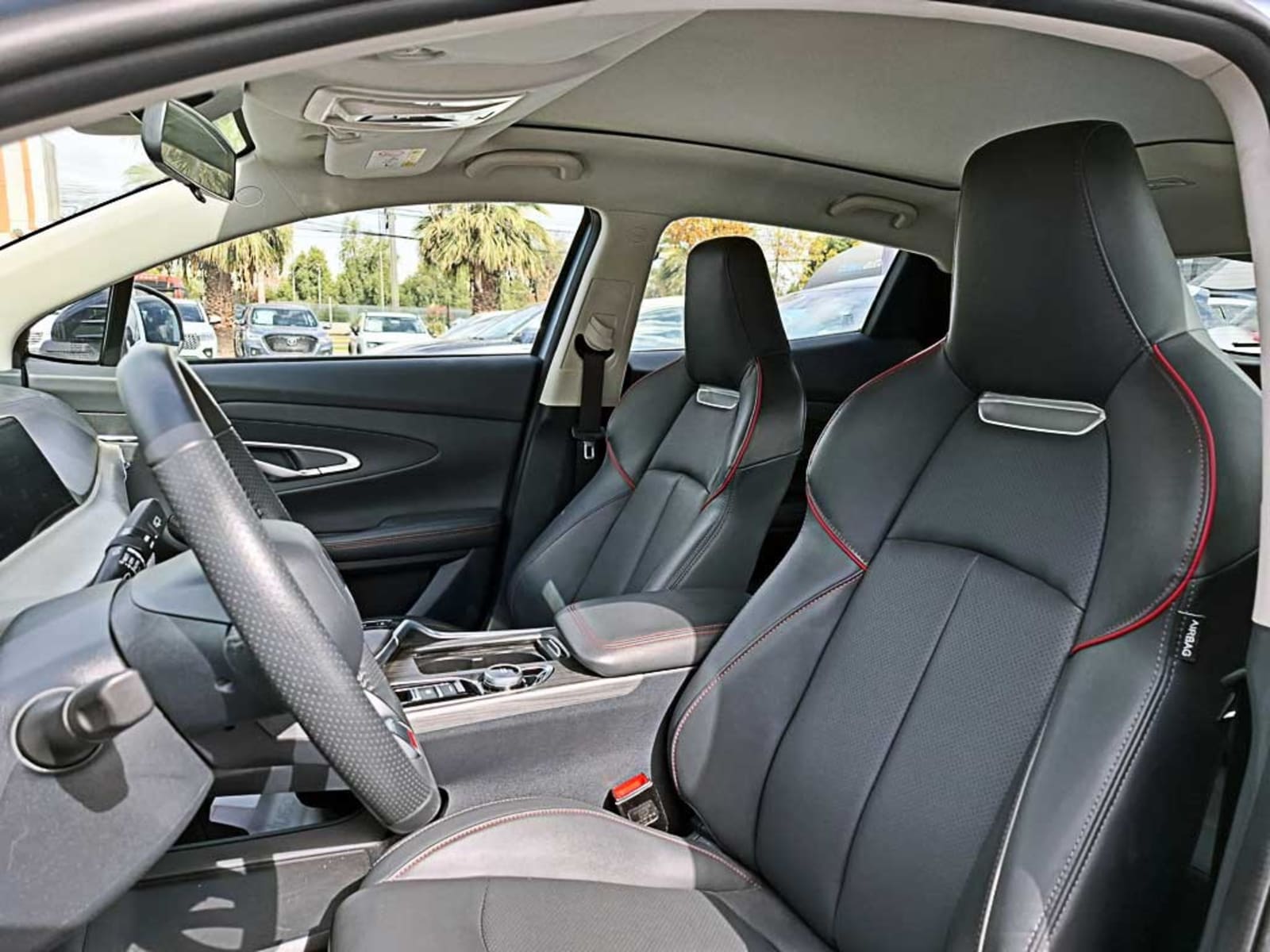 CHANGAN UNI-T 1.5 ELITE AT 2024 - Imagen 13 de 20