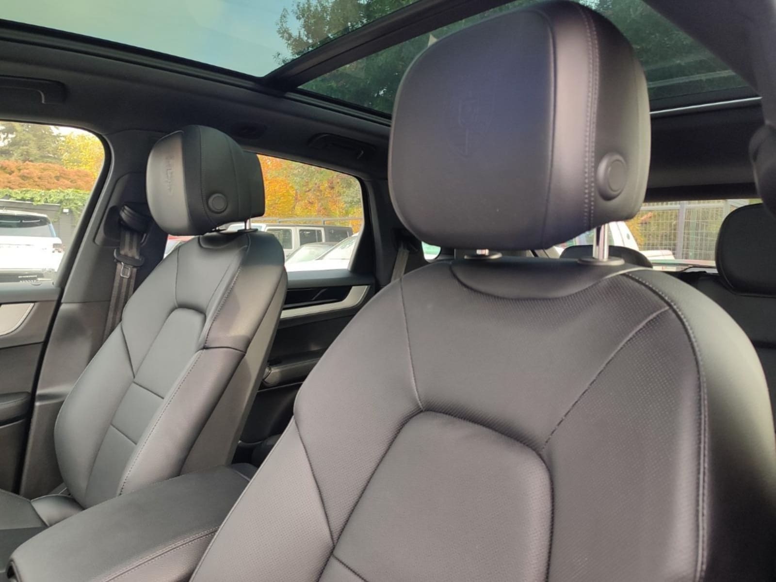 PORSCHE CAYENNE V6 II 3.0 4X4 2024 - Imagen 16 de 17