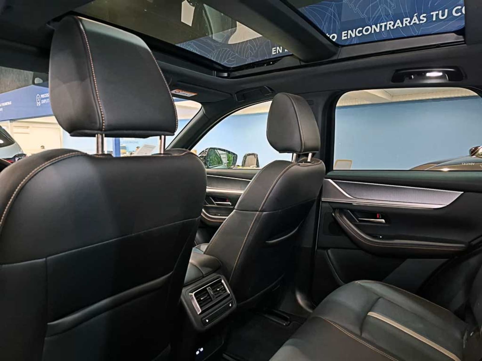 MAZDA CX-60 (IN) 3.3 PREMIUM SPORT AT 4X4 HIBRIDO 2025 - Imagen 15 de 20