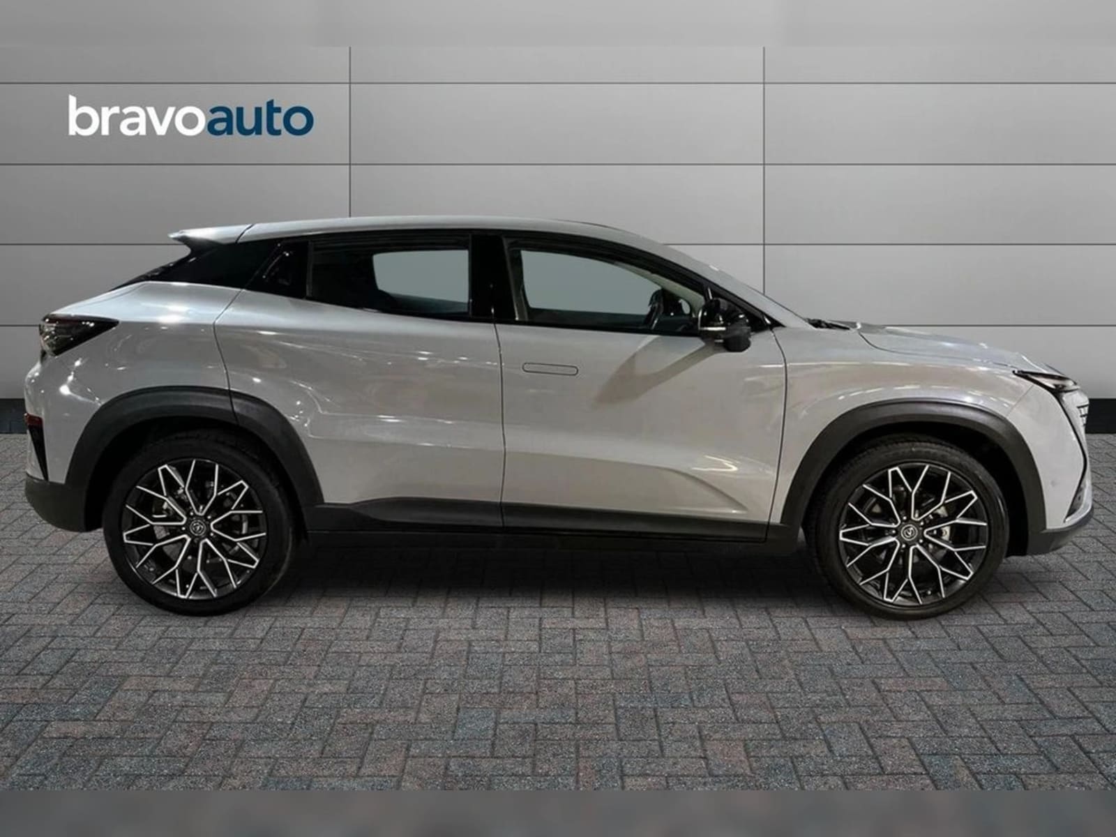 CHANGAN UNI-T 1.5 ELITE AT 2024 - Imagen 6 de 17